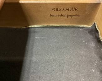  VTG. HENREDON FOLIO FOUR GEORGIAN STYLE CHERRY WOOD SIDEBOARD OR BUFFET NO SHIPPING PICKUP ONLY