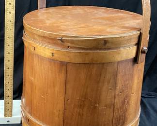 ANTIQUE WOODIN FIRKIN, LIDDED SUGAR BUCKET w SWING HANDLE