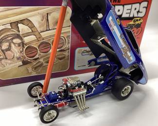  CANDIES HUGHES THE FLOPPERS NITRO FUNNY CAR LIMITED EDITION 1420 of 2000 1/24 SCALE DIE CAST FROM 1320 Inc.