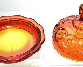  L.E. SMITH MOON & STARS AMBERINA COVERED BUTTER/CHEESE DISH