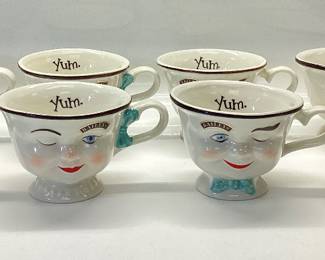  BAILEYS IRISH CREAM WINKING FACE CUPS SET OF FOUR HERS AND SET OF FOUR HIS INSIDE THE CUP HAS YUM WRITTEN PROMOTION FROM THE LATE 90â€™s TOTAL OF 8 CUPS