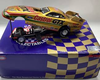 JOHN FORCE 1998 MUSTANG FUNNY CAR DIE CAST 1/24 SCALE LIMITED EDITION FROM ACTION PLATINUM SERIES COLLECTIBLES