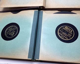 (2) ALBUM BOOKS OF 78 RECORDS, 22 TOTAL, DECCA, VICTOR, COLUMBIA