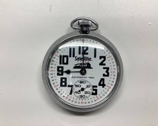 2) POCKET WATCHES, SATELLITE AND DUCKS GOLD TONE POCKET WATCH FEATURES FLYING MALLARDS WITH POCKET CHAIN AND BOX. ALSO A VTG. SATELLITE POCKET WATCH (NOT WORKING)