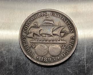 1893 COLUMBIAN EXPOSITION HALF DOLLAR 400 YEAR ANNIVERSARY COMMEMORATIVE COIN.