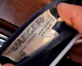 Jaeger British Heritage Garment | luxury British brand synonymous with high-quality natural fibers and timeless tailoring | Pre-owned, vintage (excellent condition) | $80  