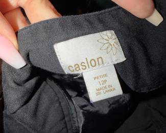 Caslon, a popular private-label brand exclusively sold at Nordstrom. | Caslon Black Cotton-Blend Petite Trousers  | $60 