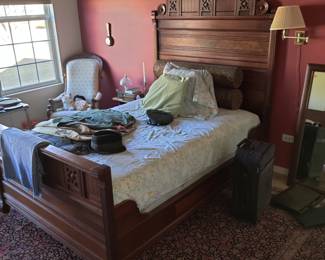 ornate wood Eastlake bed (full size)