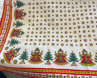 Lovely card table sized table cloths - can you imagine your MahJong table with this decor?