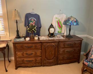 View of the nice long dresser