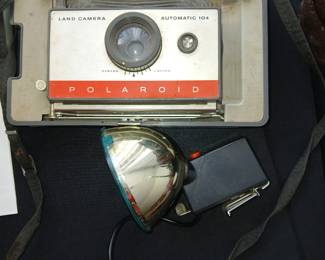 Vintage Polaroid automatic land camera 104