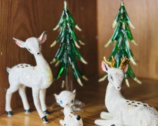 Kitchy MCM ceramic deer 