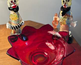 Murano glass clowns, ruby red Fenton bowl 