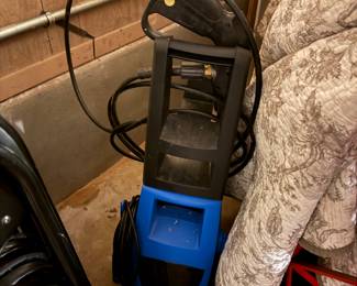 Pressure Washer