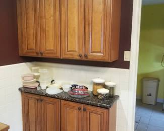 Kitchen cabinets by FX Kitchen Cabinets Warehouse