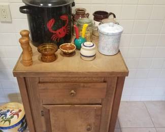 Clam pot; one drawer cupboard