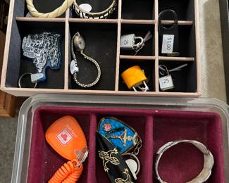 JEWELRY & THING - SOME 14k & SILVER