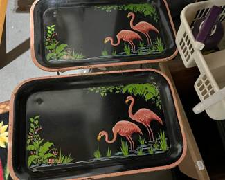 VINTAGE TV TRAYS - SHORT LAWN CHAIR SIZE