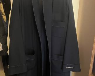 Neiman Marcus 100% cashmere coat