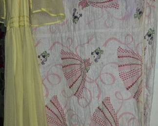 Vintage Handmade Quilt 