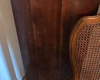 Leaf To Dining Table 