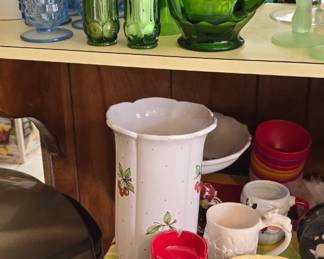 Start of the Kitchen - Vintage Glasses - Pitcher - Trays