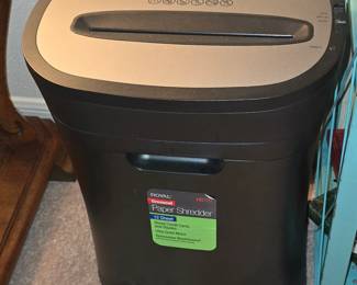 Paper Schredder 