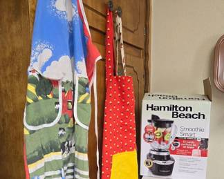 Aprons  - Kitchen Items 