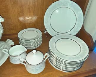70pc SET OF OXFORD "TWILIGHT DELL" BONE CHINA