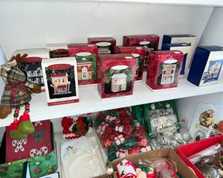 LOTS OF HALMARK ORNAMENTS IN BOXES