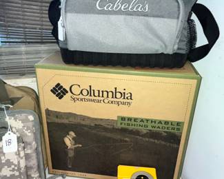 COLUMBIA WADERS NEW IN BOX