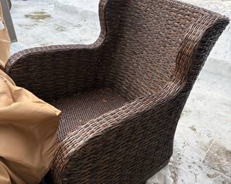 Wicker Swivel Outdoor chairs