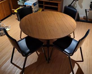 Steelcase table & chairs set