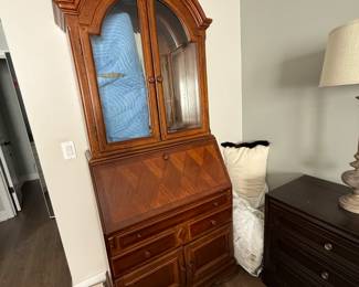 Alexander Julian Secretary 