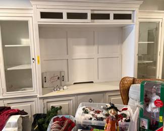 Universal Furniture ’Summer Hill’ home entertainment wall unit in cotton color. 113” x 23” x 89”. Includes inserts for speakers. Pieces can be sold separately. 