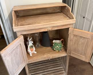 Distressed look storage cabinet