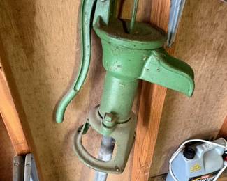 Gould's Seneca Falls water pump 