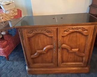 Thomasville French Provincial Flip Top Bar Cabinet