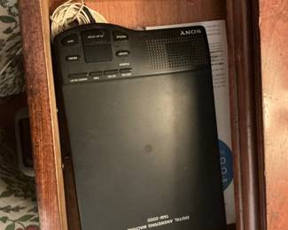 Sony TAM-2000 Digital Answering Machine