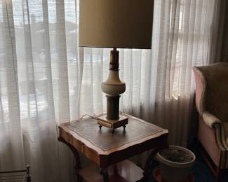 Vintage Stiffel Hollywood Regency Brass and Porcelain Table Lamp