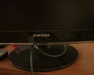 Samsung SyncMaster Flat Screen Monitor/TV