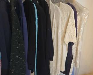 MO203Assorted Womens Clothing