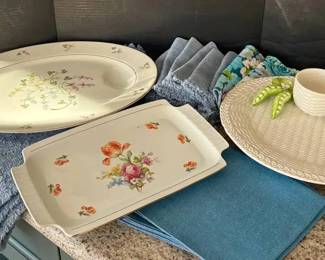 MO139Serving  Appetizer Platters