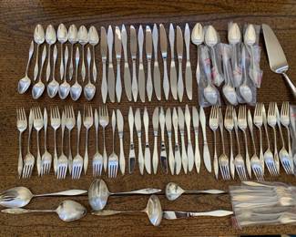 MO165VReed  Barton Sterling Silverware