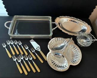 MO251SilverPlate Serveware  Vintage Cocktail Forks 