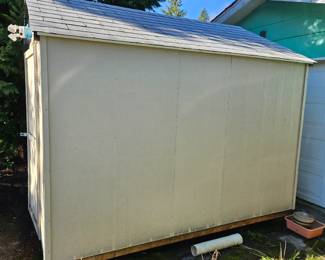 EDM Estate Sales cannot help with the removal. Must remove all on your own. 