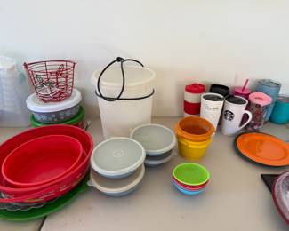 tupperware and misc plasticware