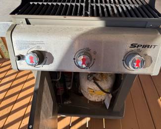 Weber Gas Grill with cover