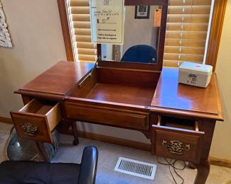 Vanity - 30.5" H x 40" W x 18" D 