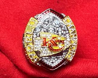 Kansas City Chiefs replica Super Bowl Ring